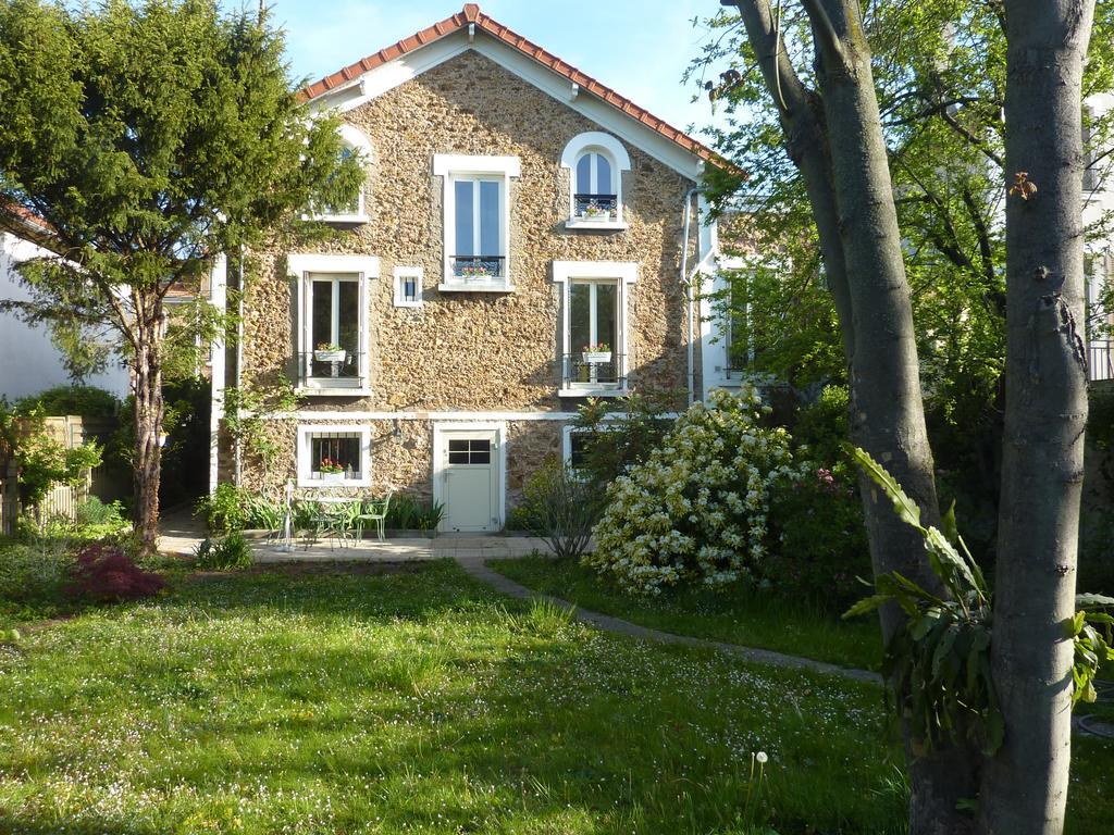 Maison Romantique Bed & Breakfast Льо-Перо-Сюр-Марн Екстериор снимка