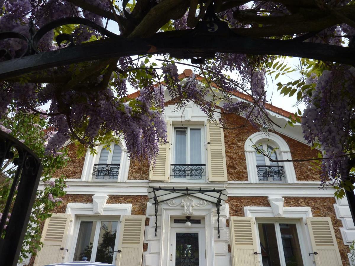 Maison Romantique Bed & Breakfast Льо-Перо-Сюр-Марн Екстериор снимка